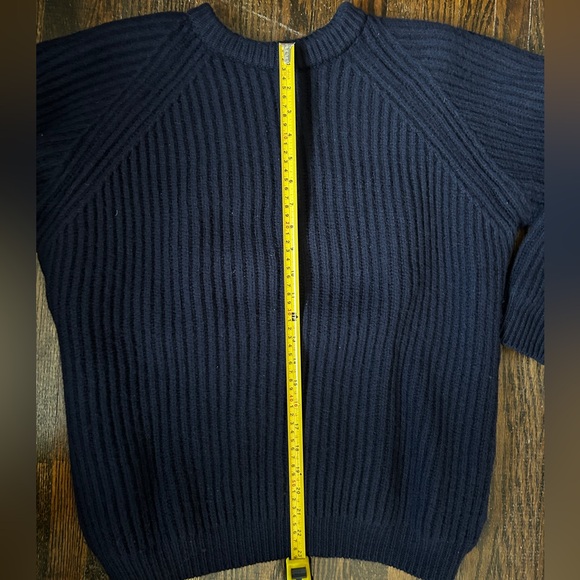 Gloverall Ribbed Wool Sweater – Made in England – Navy – Size medium - Picture 7 of 7